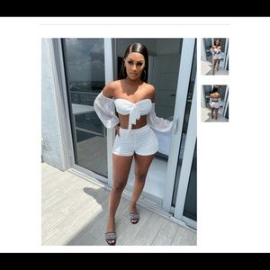 Two piece set white perfect for vacation